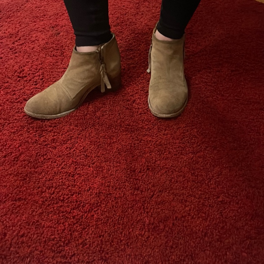 Alberto Fermani sued boots with leather sole